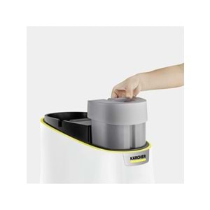 Kärcher SC 4 Deluxe Beyaz Buharlı Temizlik Makinesi – Geniş Alanlar İçin Etkili Buhar Gücü